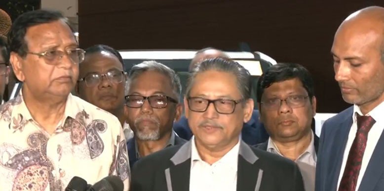 তারেক রহমানকে সমর্থন জানিয়ে ৪ স্বতন্ত্র প্রার্থী সরে দাঁড়ালেন